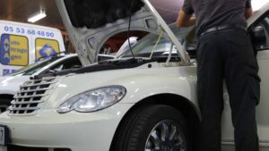 Les étapes d’une réparation de pare-brise réussie